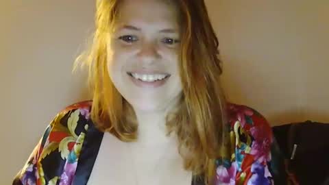 Snapshot of thatgirl4201 chatting on 10/05/25, 12:03 thatgirl4201 online show from 10/05/25, 12:03