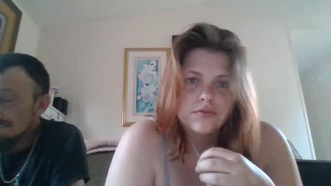 Snapshot of thatgirl4201 chatting on 10/18/25, 09:15 thatgirl4201 online show from 10/18/25, 09:15