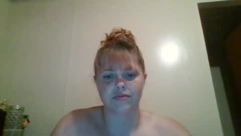 Snapshot of thatgirl4201 chatting on 06/19/26, 06:40 thatgirl4201 online show from 06/19/26, 06:40