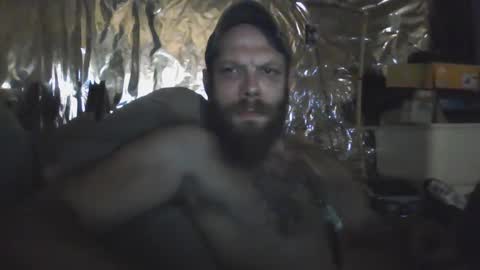 Snapshot of thatguy_2392 chatting on 12/26/24, 06:09 thatcouple online show from 12/26/24, 06:09