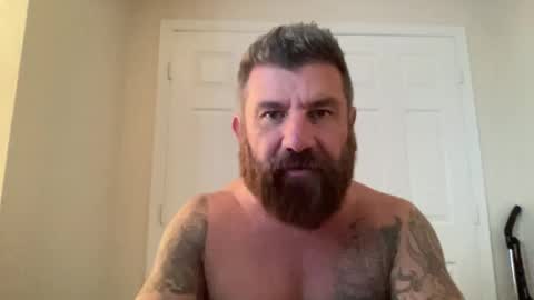 Snapshot of thatguybearded chatting on 12/23/24, 03:12 ThatGuyBearded online show from 12/23/24, 03:12