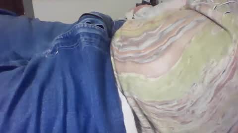 Snapshot of thatoneguy265 chatting on 02/13/25, 01:50 thatoneguy265 online show from 02/13/25, 01:50