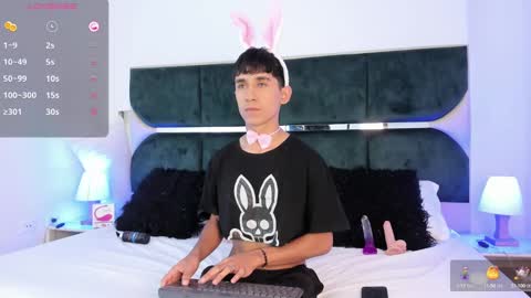 Thayler  online show from 01/18/25, 11:21