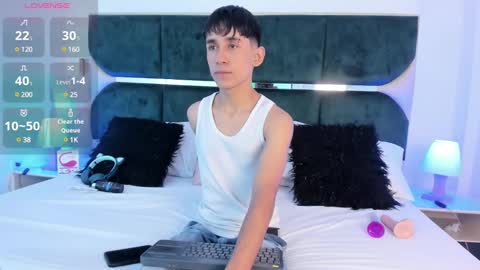 Thayler  online show from 01/19/25, 11:23