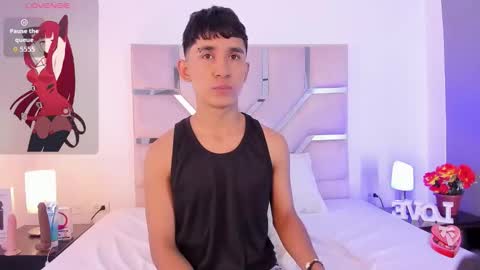 Thayler  online show from 09/15/25, 11:21