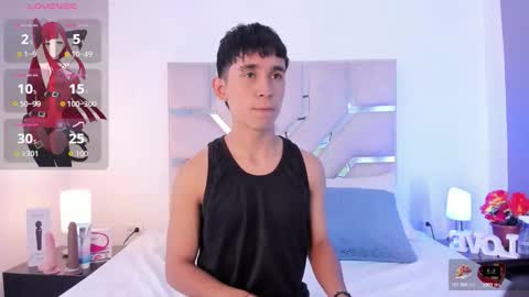 Thayler  online show from 09/25/25, 11:14