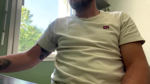 Snapshot of thco chatting on 09/30/25, 11:37 thco online show from 09/30/25, 11:37