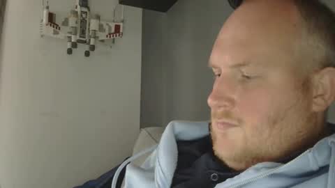 the007146368 online show from 11/17/25, 03:29