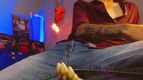 GIORGGIO online show from 11/27/25, 07:10