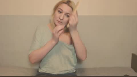 Eva online show from 10/28/25, 09:50