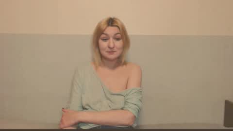 Eva online show from 11/26/25, 03:24