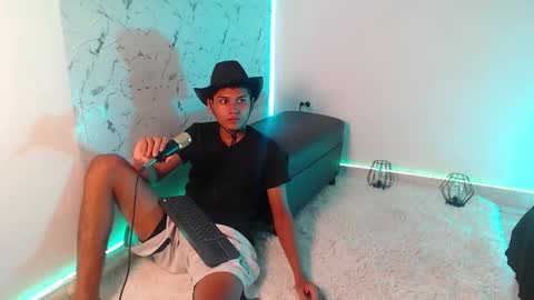 Sean OPry   online show from 11/14/25, 03:16