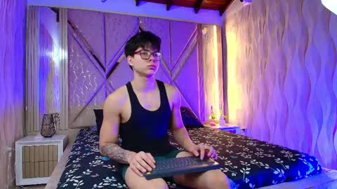 Snapshot of the_dean_boy chatting on 09/15/25, 07:08 Ithan and Leo online show from 09/15/25, 07:08