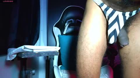 Snapshot of the_dog_lian chatting on 05/02/26, 12:43 the dog lian online show from 05/02/26, 12:43