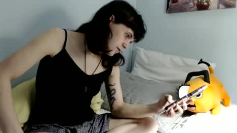 Snapshot of the_dough_nut chatting on 02/20/26, 06:19 The Dough-Nut online show from 02/20/26, 06:19