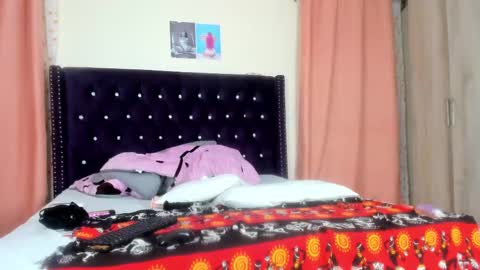 Snapshot of the_ebony_barbie chatting on 02/24/25, 10:25 the_ebony_barbie online show from 02/24/25, 10:25