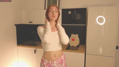 Tracy online show from 02/18/25, 03:31