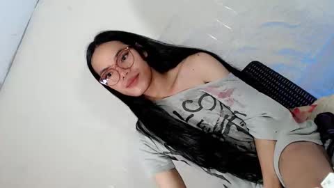 the_horny_bella online show from 04/13/26, 02:22