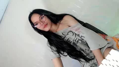 the_horny_bella online show from 04/25/26, 11:13