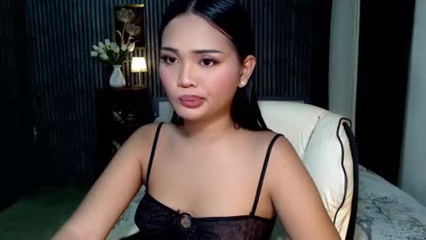 IG Lisa Avery Monroe online show from 04/22/26, 11:56