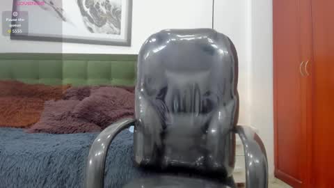 Snapshot of the_mark_king chatting on 02/27/26, 05:13 T H E M A R K K I N G online show from 02/27/26, 05:13