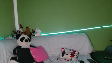 Snapshot of the_muderer chatting on 12/15/25, 06:01 murderer online show from 12/15/25, 06:01