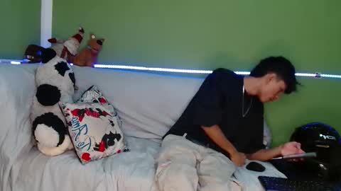 Snapshot of the_muderer chatting on 12/17/25, 07:42 murderer online show from 12/17/25, 07:42