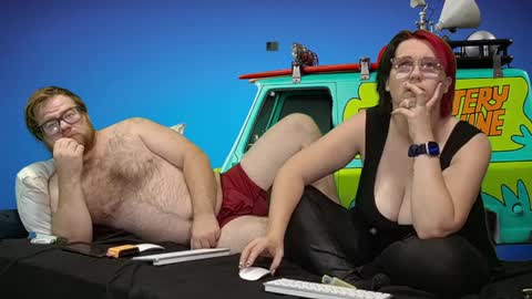 Snapshot of the_mystery_machine chatting on 12/05/24, 03:59 Shaggy Velma online show from 12/05/24, 03:59