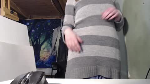 Ekye online show from 01/18/25, 06:32