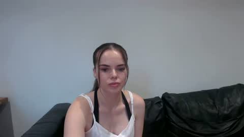 Snapshot of the_quietwife chatting on 07/20/26, 07:05 Jade online show from 07/20/26, 07:05
