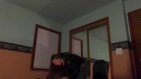 Snapshot of the_sam_ chatting on 12/20/24, 06:40 the_sam_ online show from 12/20/24, 06:40