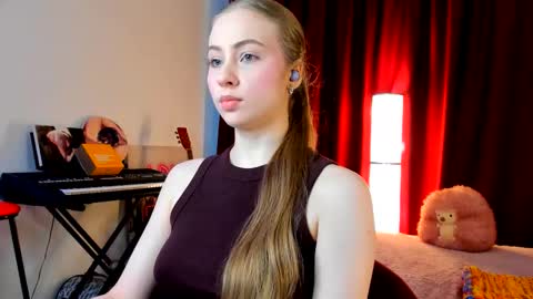 Snapshot of the_steel_magnolia_ chatting on 11/10/25, 07:18 Ally STREAMING ON TWITCH NOW Check my Twitter for updates online show from 11/10/25, 07:18