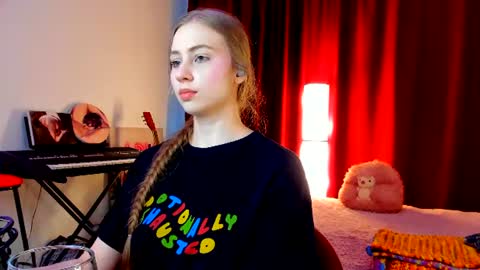 Snapshot of the_steel_magnolia_ chatting on 06/29/26, 04:19 Ally STREAMING ON TWITCH NOW Check my Twitter for updates online show from 06/29/26, 04:19
