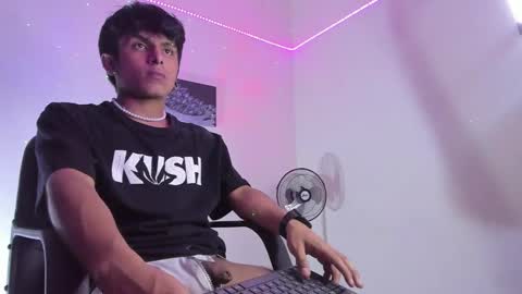 Danny online show from 01/25/25, 12:38