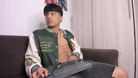 Snapshot of the_weed_guys chatting on 09/09/25, 12:43 Danny online show from 09/09/25, 12:43