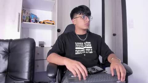 Danny online show from 10/06/25, 04:32