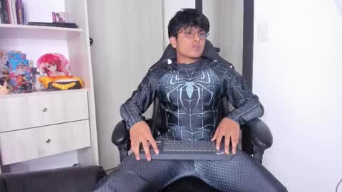 Danny online show from 10/31/25, 10:00