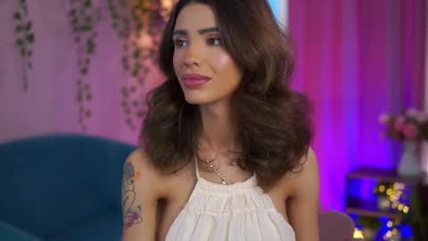 Ayana online show from 11/30/25, 11:14