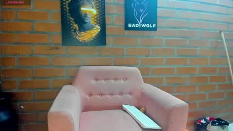 thebadwolf818 online show from 04/18/26, 10:08