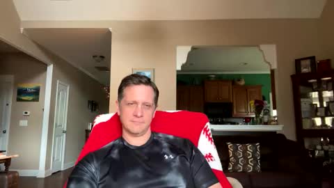 Snapshot of thebatandthecat10 chatting on 06/09/26, 01:56 ISABELLA or MATT online show from 06/09/26, 01:56