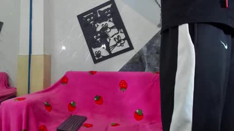 Snapshot of thebigdanni chatting on 03/14/26, 08:03 DEAN AND MARY online show from 03/14/26, 08:03