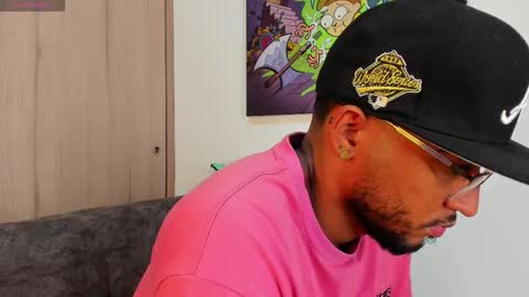 Snapshot of theblack_frank chatting on 12/16/25, 01:16 theblack_frank online show from 12/16/25, 01:16