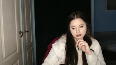 raissa online show from 04/14/26, 06:36