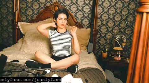 Joan online show from 09/13/25, 11:59