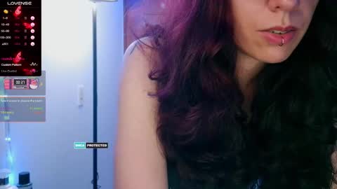 Snapshot of thecherry_paulette chatting on 12/04/25, 12:31 Paulette online show from 12/04/25, 12:31