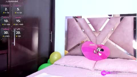 TheChicaNextDoor  online show from 03/21/26, 10:13