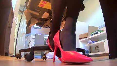 thecowboy_74 online show from 10/12/25, 02:38