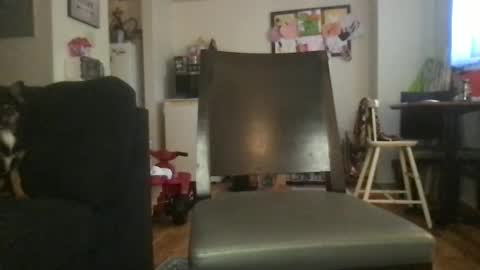 Snapshot of thedevinemilf chatting on 09/20/25, 06:31 Masked Milf Christina online show from 09/20/25, 06:31