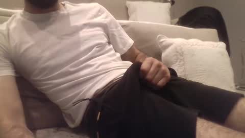 Snapshot of thedickhard1010 chatting on 02/12/25, 11:40 thedickhard1010 online show from 02/12/25, 11:40