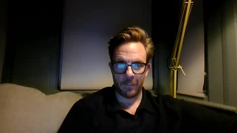 Snapshot of thedram chatting on 03/23/26, 07:40 DRAM online show from 03/23/26, 07:40